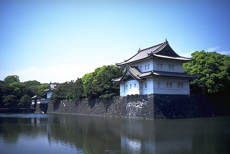 h7.jpg (68468 bytes)